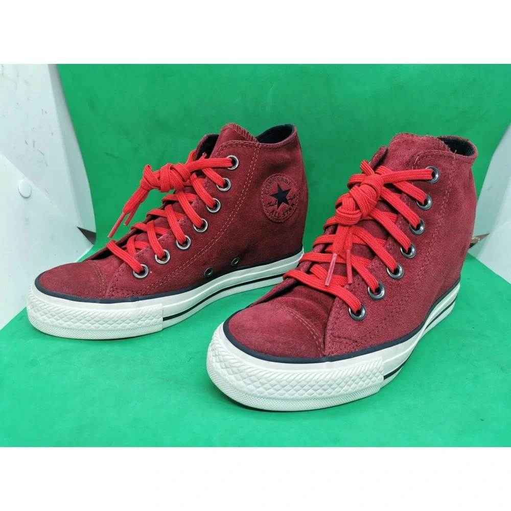 Converse Chuck Taylor Dahlia Lux Burgundy Suede Hidden Wedge Heel Sneaker Size 6
